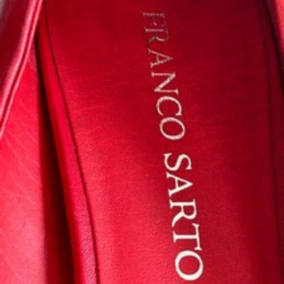 Franco Sarto Fanatic Red Leather Studded Peep Toe Pumps Stacked Heel Size 10M - Picture 8 of 14